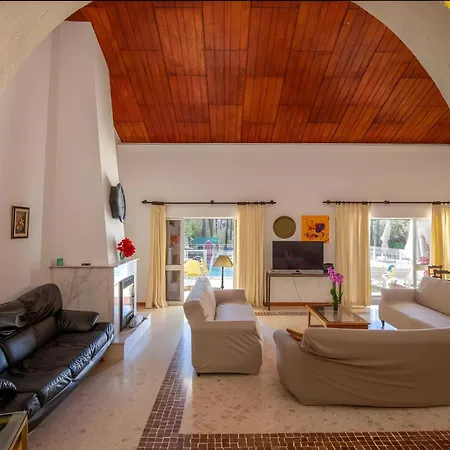 Buganvilla Vilamoura * קווארטיירה