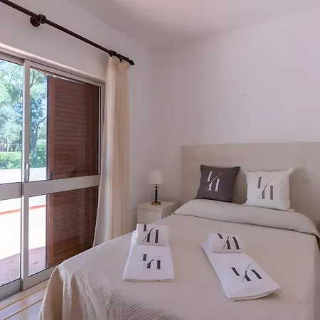 Buganvilla Vilamoura Nyaraló *