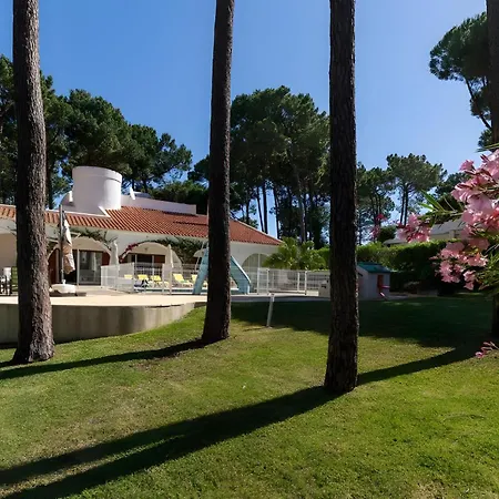 בית נופש Buganvilla Vilamoura